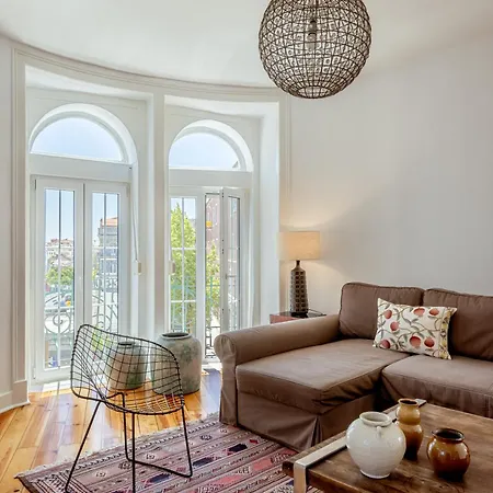 Large Family Apartment, Апартаменты