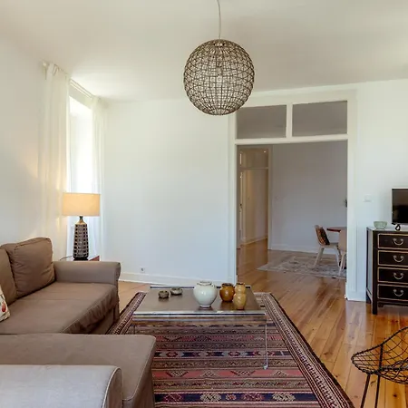 Апартаменты Large Family Apartment,