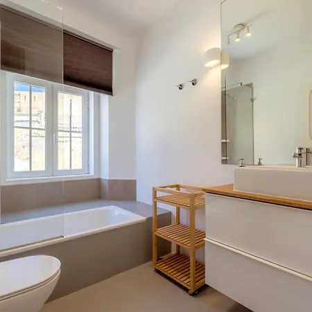 Large Family Apartment, Апартаменты Лиссабон