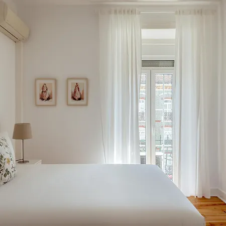 Large Family Apartment, Апартаменты