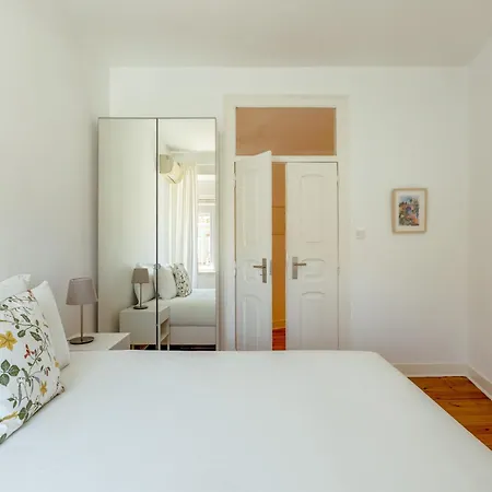 Large Family Apartment, * Лиссабон
