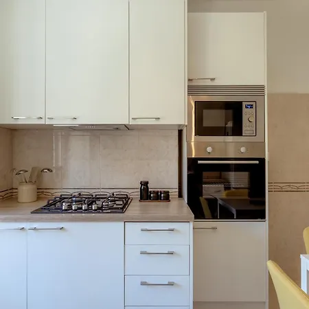 Large Family Apartment, リスボン